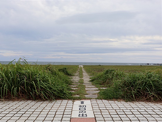 君ヶ浜・初日の出552×414